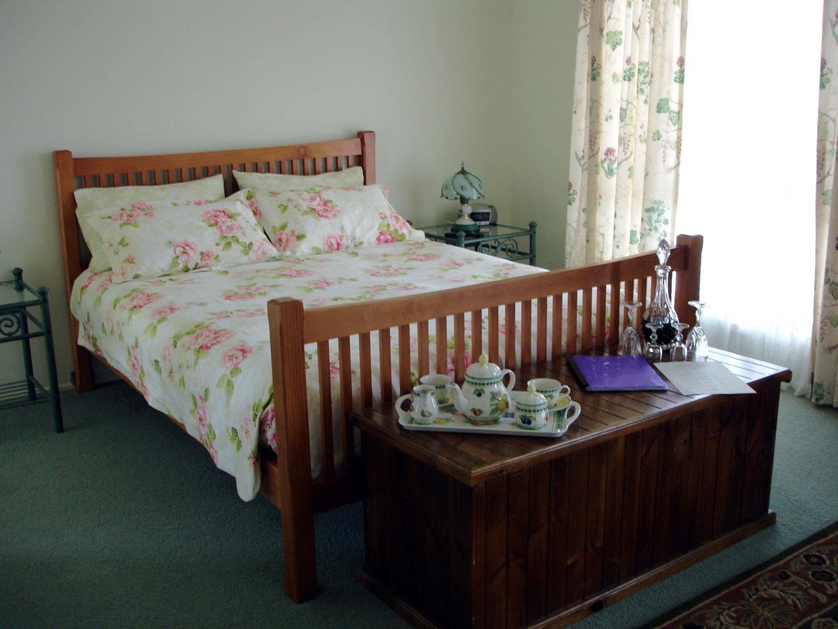 The Linear Way Bed And Breakfast Mclaren Vale Exterior photo