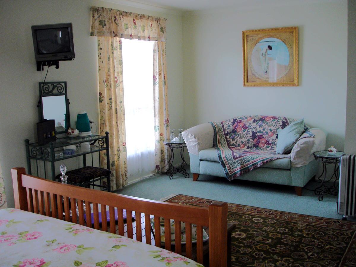 The Linear Way Bed And Breakfast Mclaren Vale Exterior photo